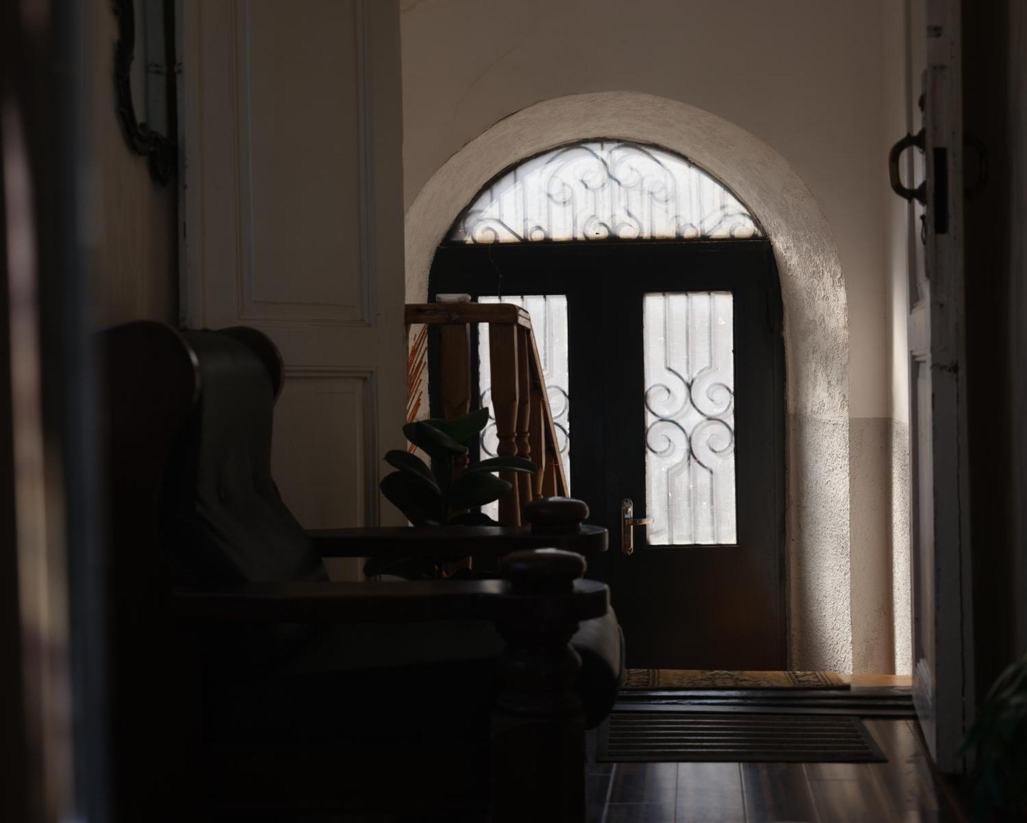 Hotel 1870 Kutaiszi Kültér fotó